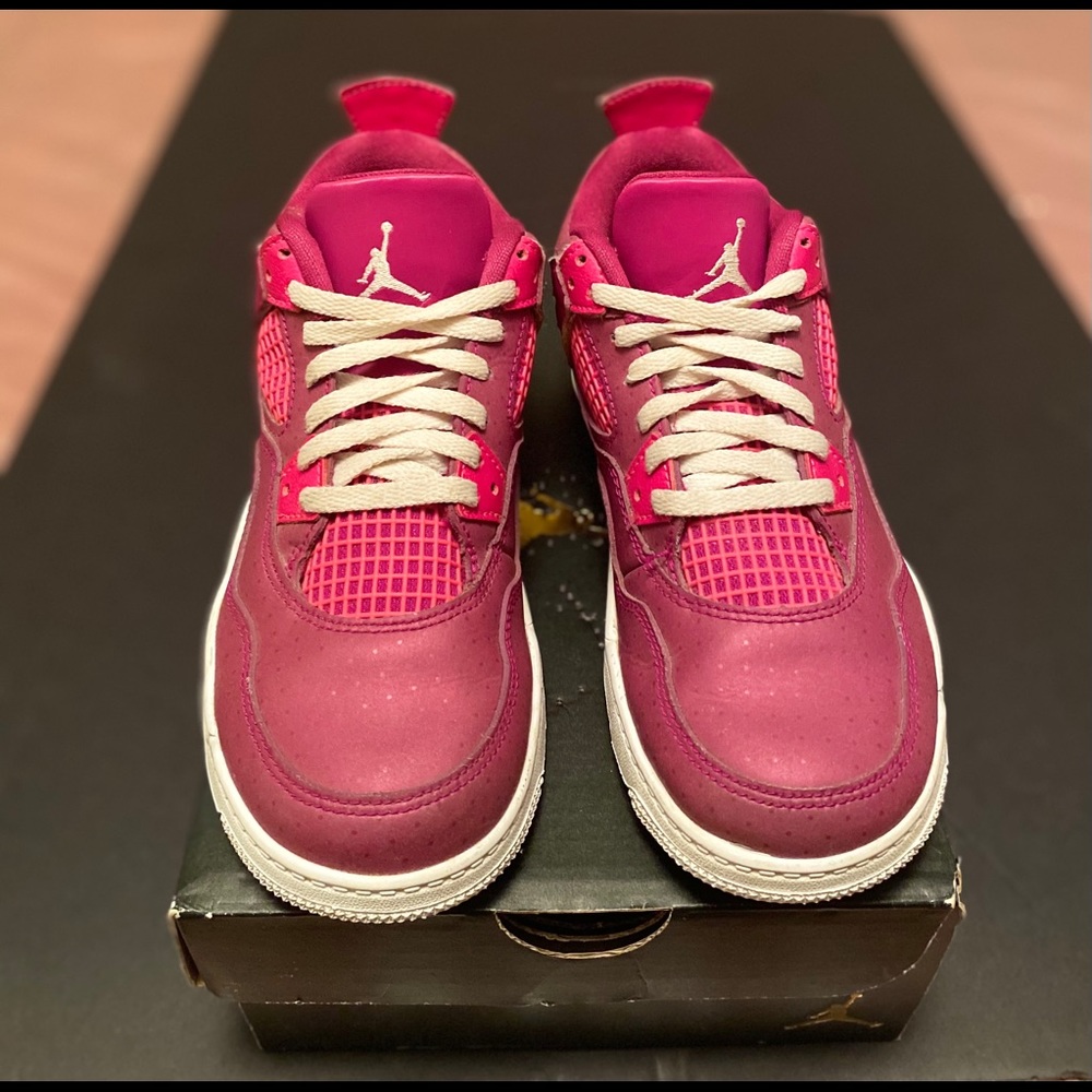 Kid’s Jordan Retro 4
